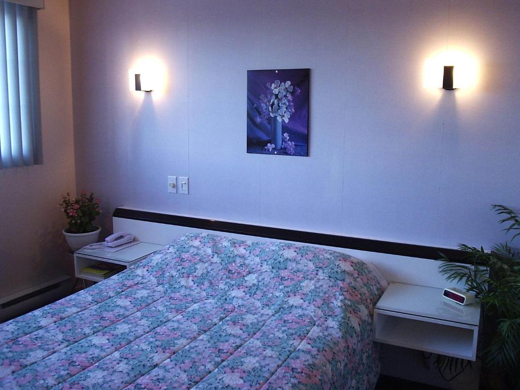 Motel Normandie Louiseville Esterno foto